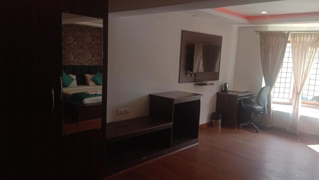 Valley View Resort Ooty Exterior foto